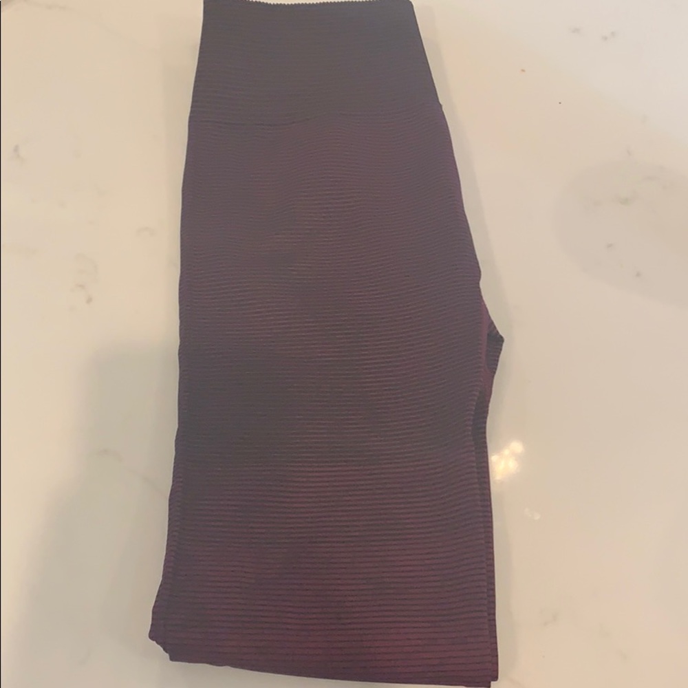 Lululemon size 4 full length legging